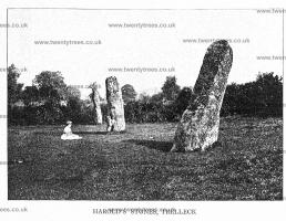 /_PHOTOS/PREHISTORY/Long_Barrows_of_the_Cotswolds/Long_Barrows_of_the_Cotswolds_Page_209.jpg